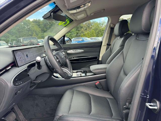 2026 Genesis Gv70 - $49,126
