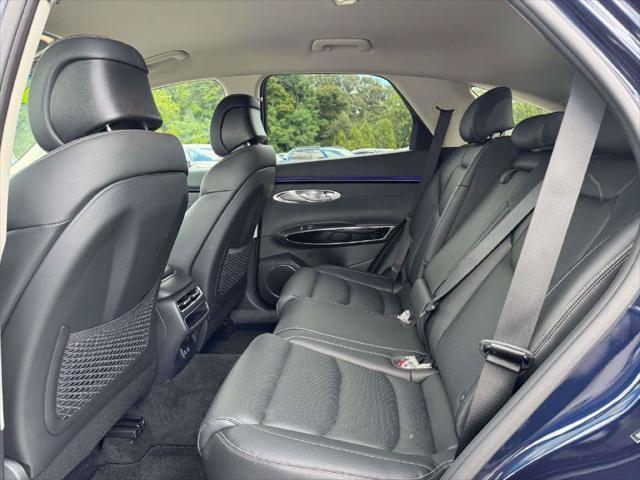 2026 Genesis Gv70 - $49,106