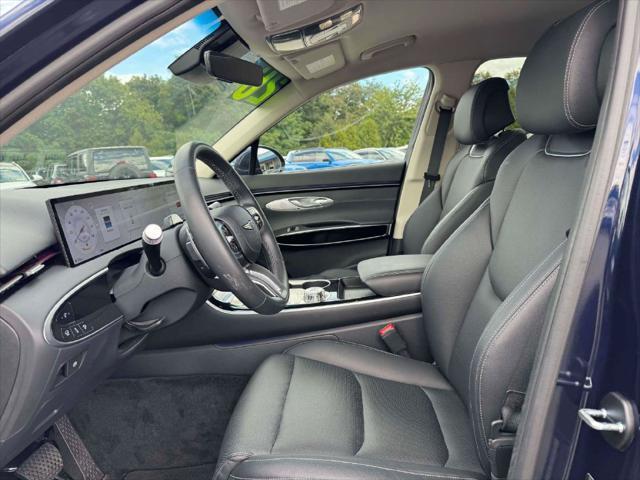 2026 Genesis Gv70 - $49,106