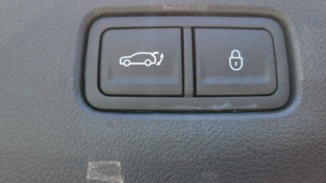 2026 Genesis GV70 2.5T Standard