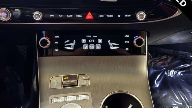 2026 Genesis GV70 2.5T Select