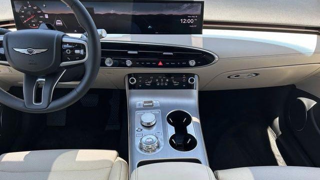 2026 Genesis GV70 2.5T Select