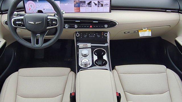 2026 Genesis GV70 2.5T Standard
