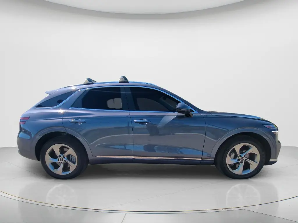 2026 Genesis Gv70 - $42,899