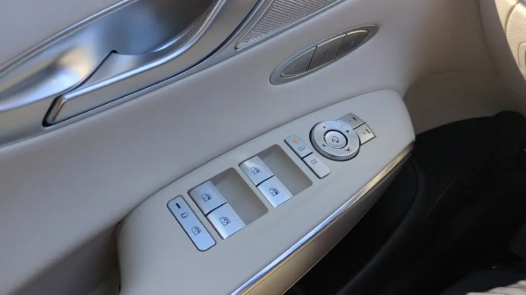 2026 Genesis Gv70 - $42,899