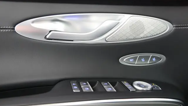 2026 Genesis GV70 2.5T Select