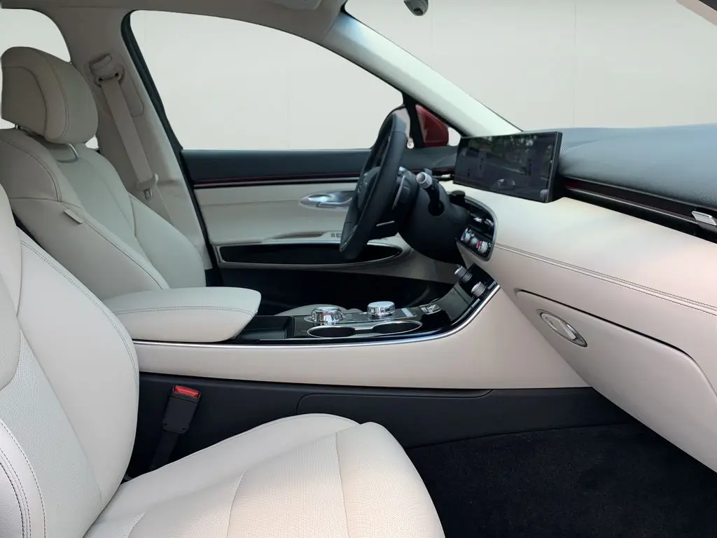 2026 Genesis Gv70 - $47,800