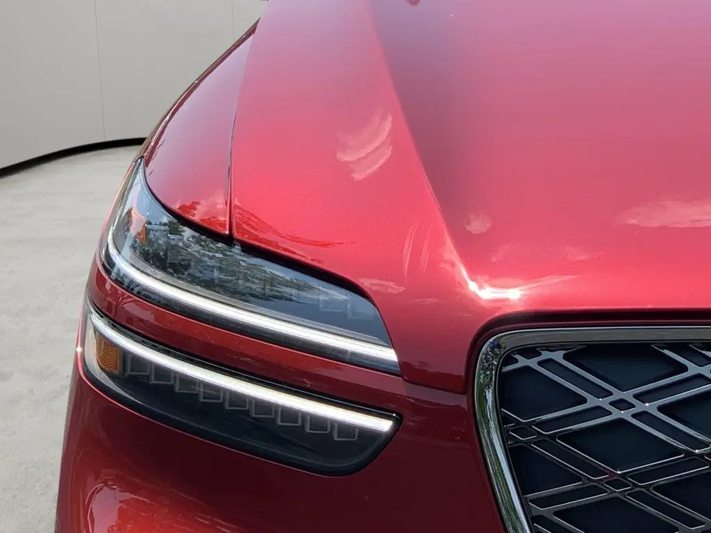 2026 Genesis Gv70 - $47,800