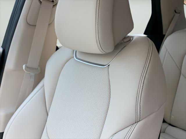 2026 Genesis Gv70 - $46,888