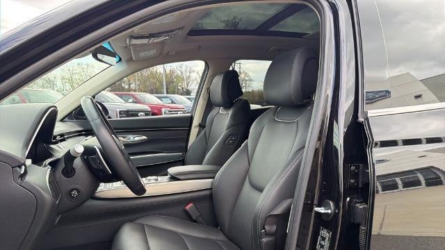 2024 Genesis GV70 2.5T Standard