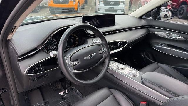 2024 Genesis GV70 2.5T Standard