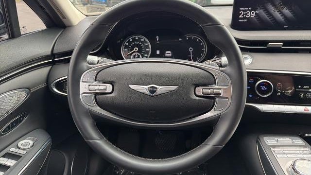 2024 Genesis GV70 2.5T Standard