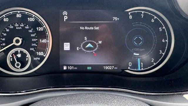 2024 Genesis GV70 2.5T Standard