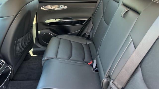 2025 Genesis GV70 2.5T Standard