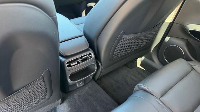 2025 Genesis GV70 2.5T Standard