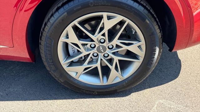 2025 Genesis GV70 2.5T Standard