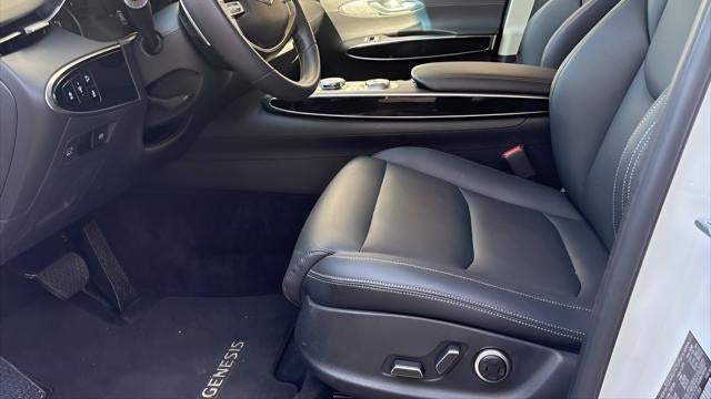 2025 Genesis GV70 2.5T Standard