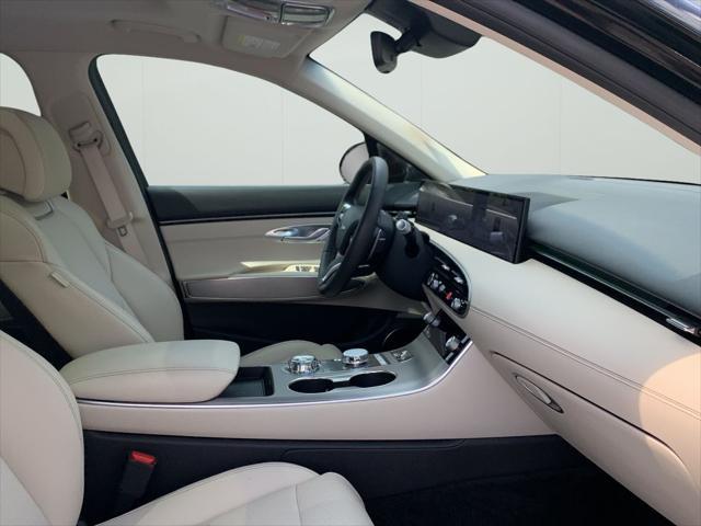 2026 Genesis Gv70 - $46,500
