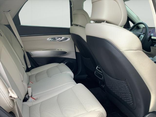 2026 Genesis Gv70 - $46,500