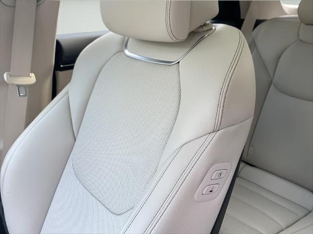 2026 Genesis Gv70 - $46,500