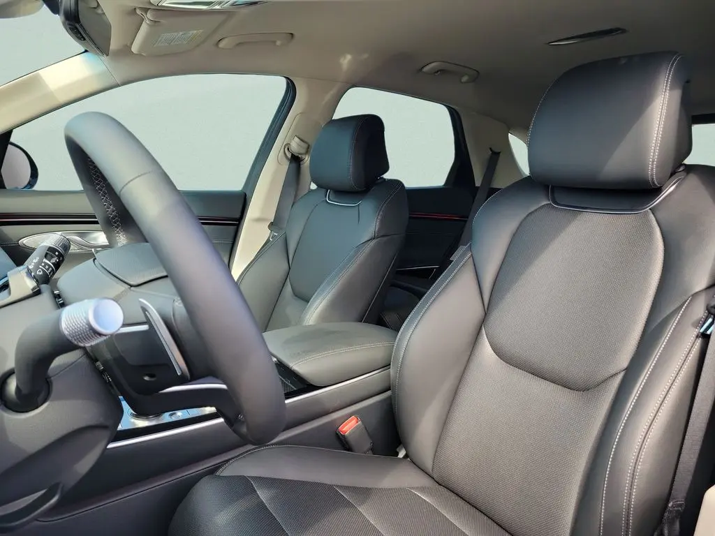 2026 Genesis Gv70 - $46,499