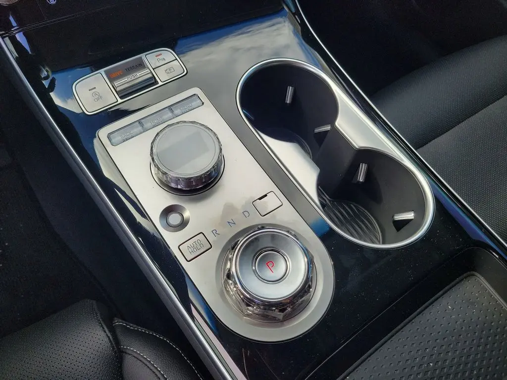 2026 Genesis Gv70 - $46,499