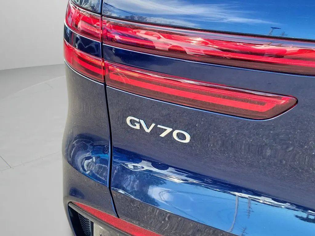 2026 Genesis Gv70 - $46,499
