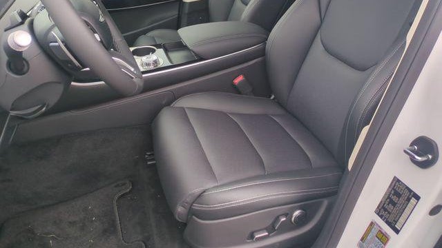 2026 Genesis GV70 2.5T Standard