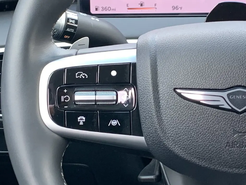 2026 Genesis Gv70 - $43,654