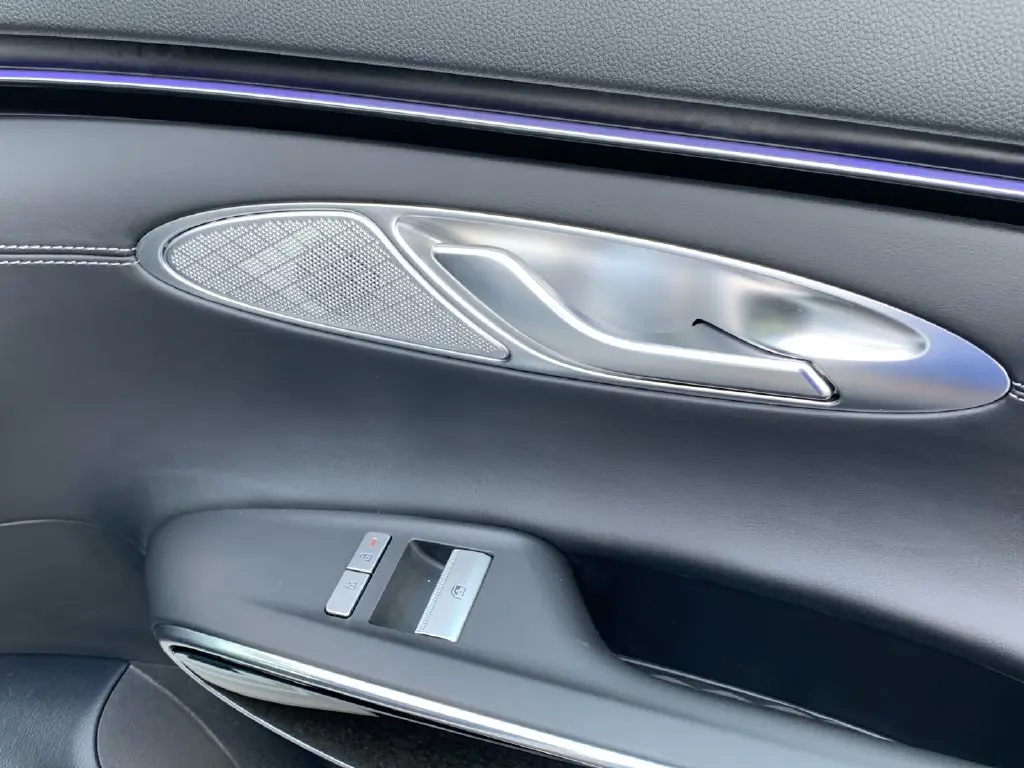 2026 Genesis Gv70 - $43,654