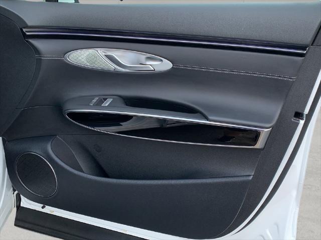 2026 Genesis Gv70 - $43,950