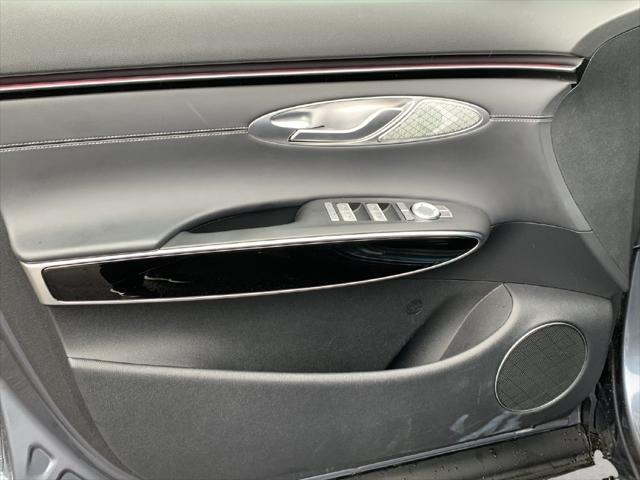 2026 Genesis Gv70 - $43,900