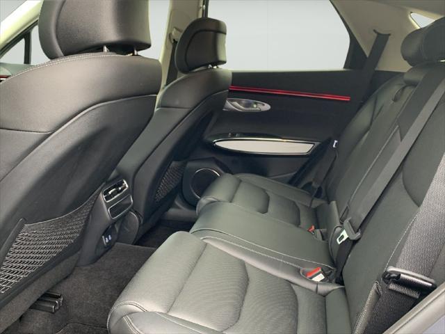 2026 Genesis Gv70 - $43,900