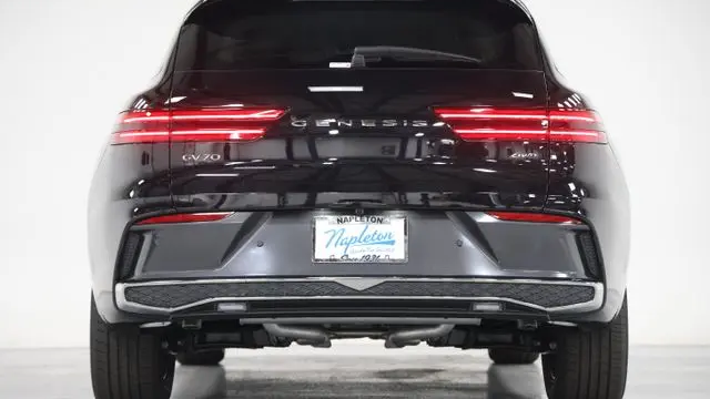 2026 Genesis GV70 2.5T Standard