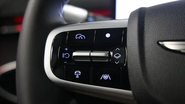 2026 Genesis GV70 2.5T Standard