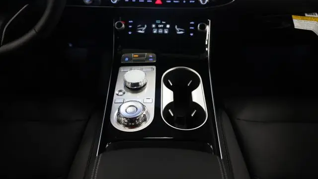 2026 Genesis GV70 2.5T Standard