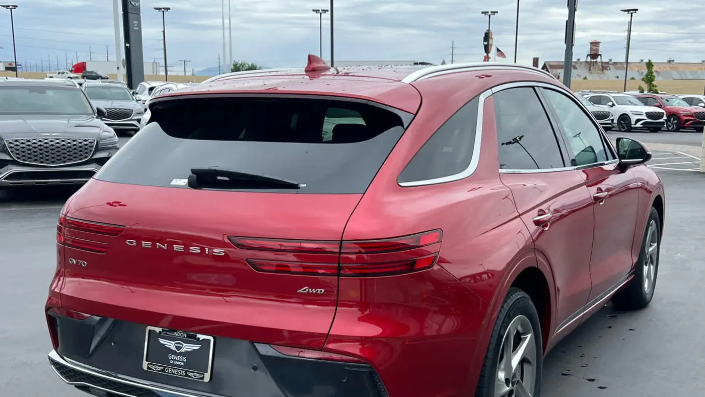 2026 Genesis GV70 2.5T Select