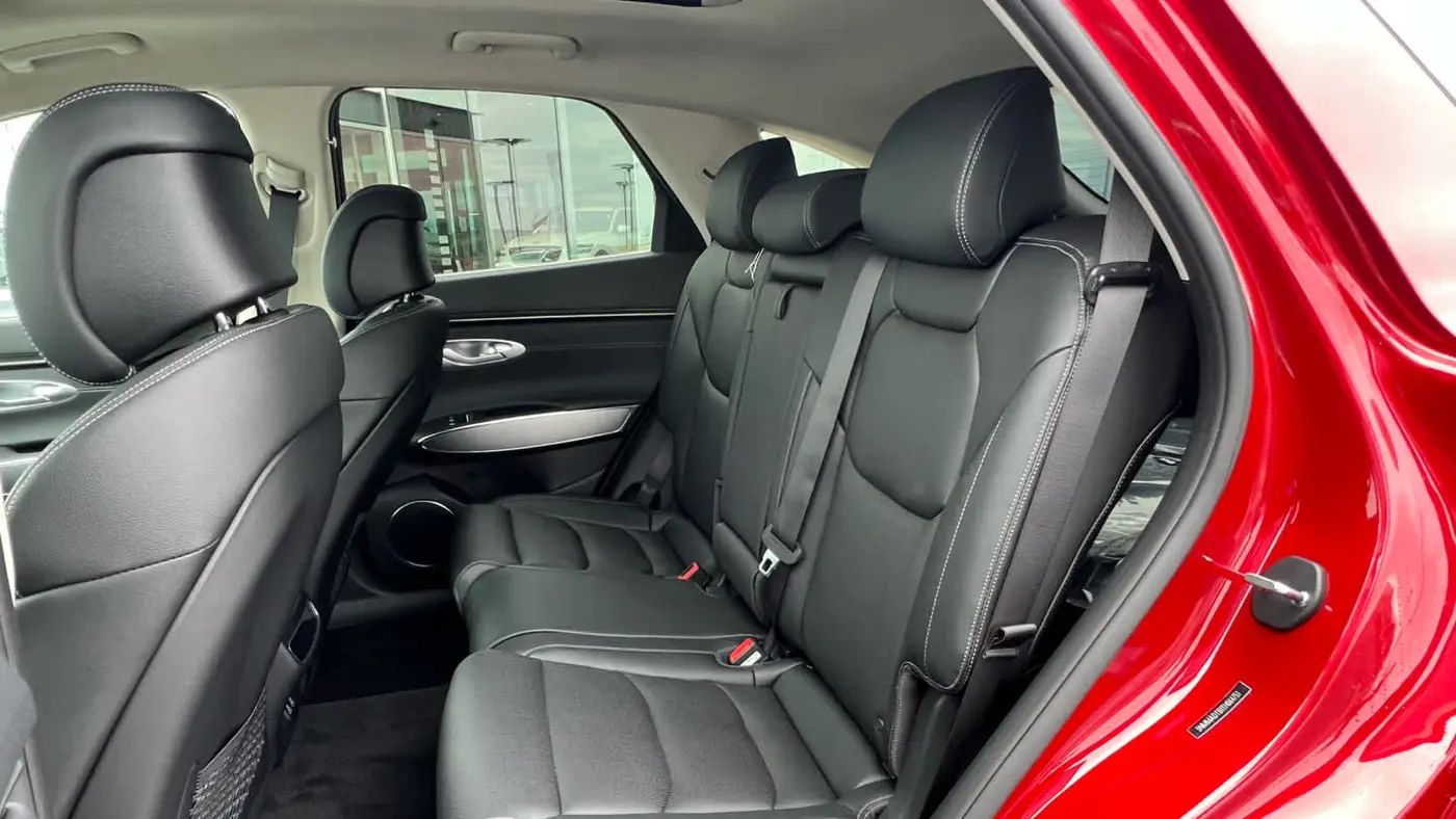 2026 Genesis GV70 2.5T Select