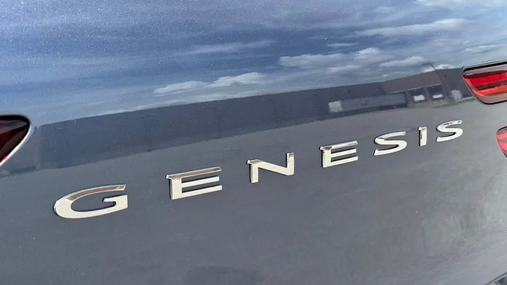 2026 Genesis GV70 2.5T Select