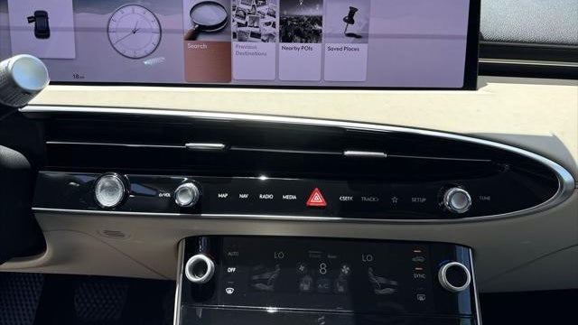 2026 Genesis GV70 2.5T Standard