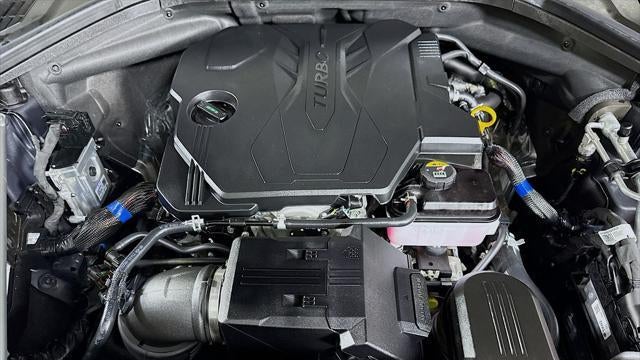 2024 Genesis GV70 2.5T Standard