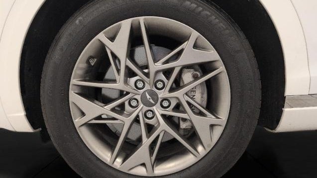 2025 Genesis GV70 2.5T Standard
