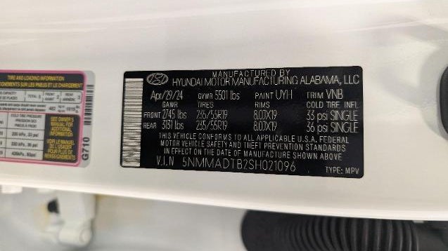 2025 Genesis GV70 2.5T Standard