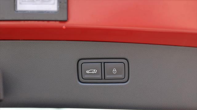 2025 Genesis GV70 2.5T Standard