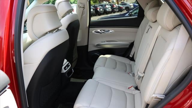 2025 Genesis GV70 2.5T Standard
