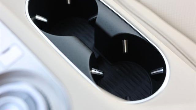 2025 Genesis GV70 2.5T Standard