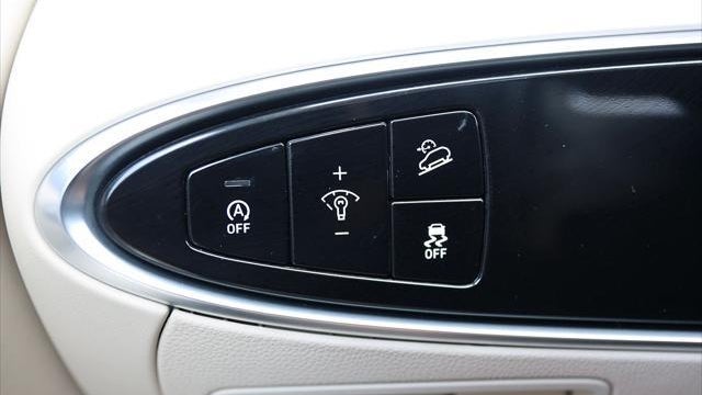 2025 Genesis GV70 2.5T Standard