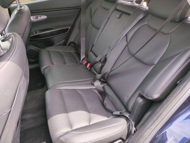2025 Genesis Gv70 - $31,550