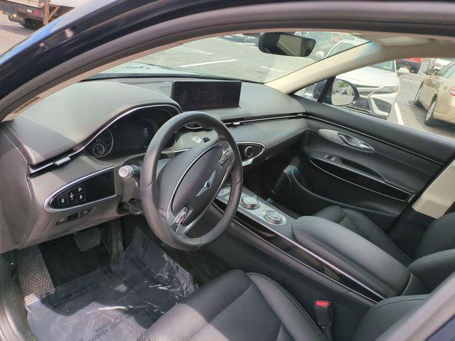 2025 Genesis Gv70 - $31,550