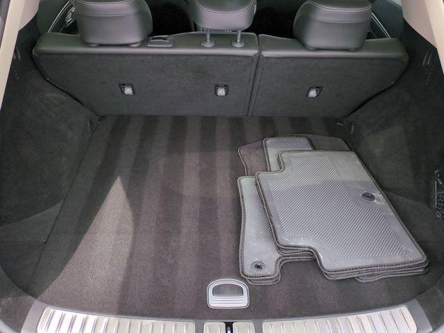 2025 Genesis Gv70 - $31,550